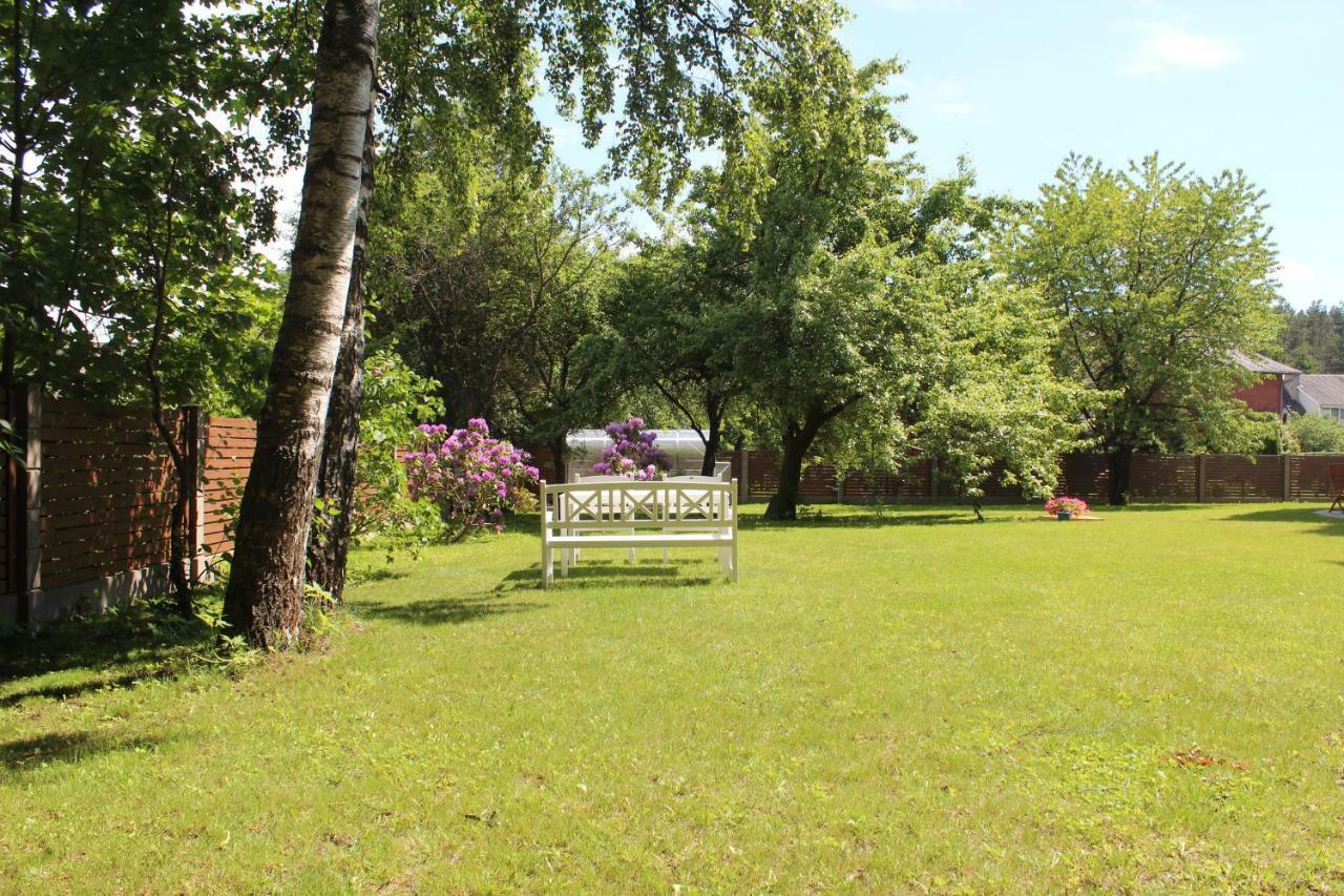 Villa Neubad Saulkrasti Bagian luar foto